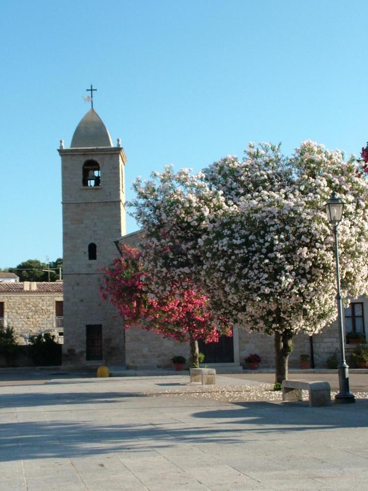 Papillo Resort Borgo Antico San Pantaleo Dış mekan fotoğraf