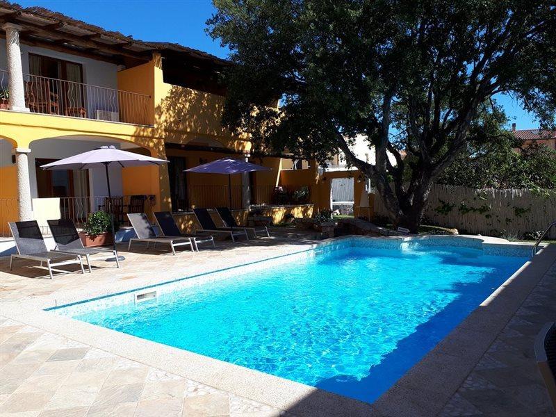 Papillo Resort Borgo Antico San Pantaleo Dış mekan fotoğraf