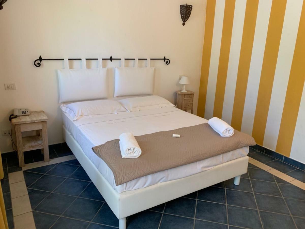 Papillo Resort Borgo Antico San Pantaleo Dış mekan fotoğraf